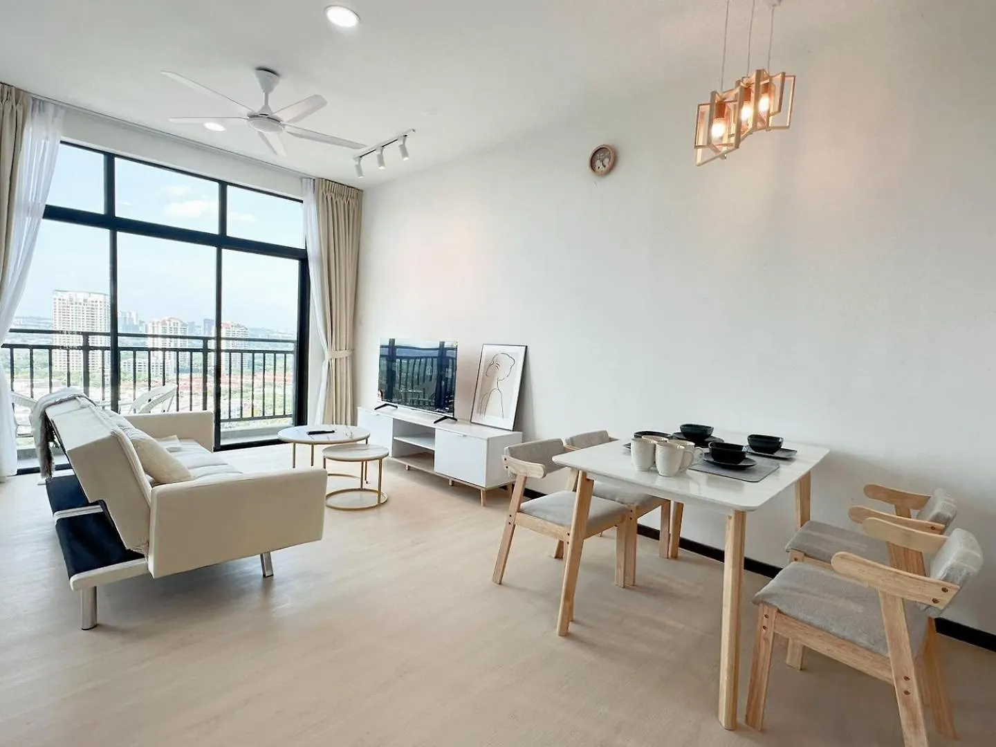 Molek Regency Johor Bahru By Jc Home Apartment