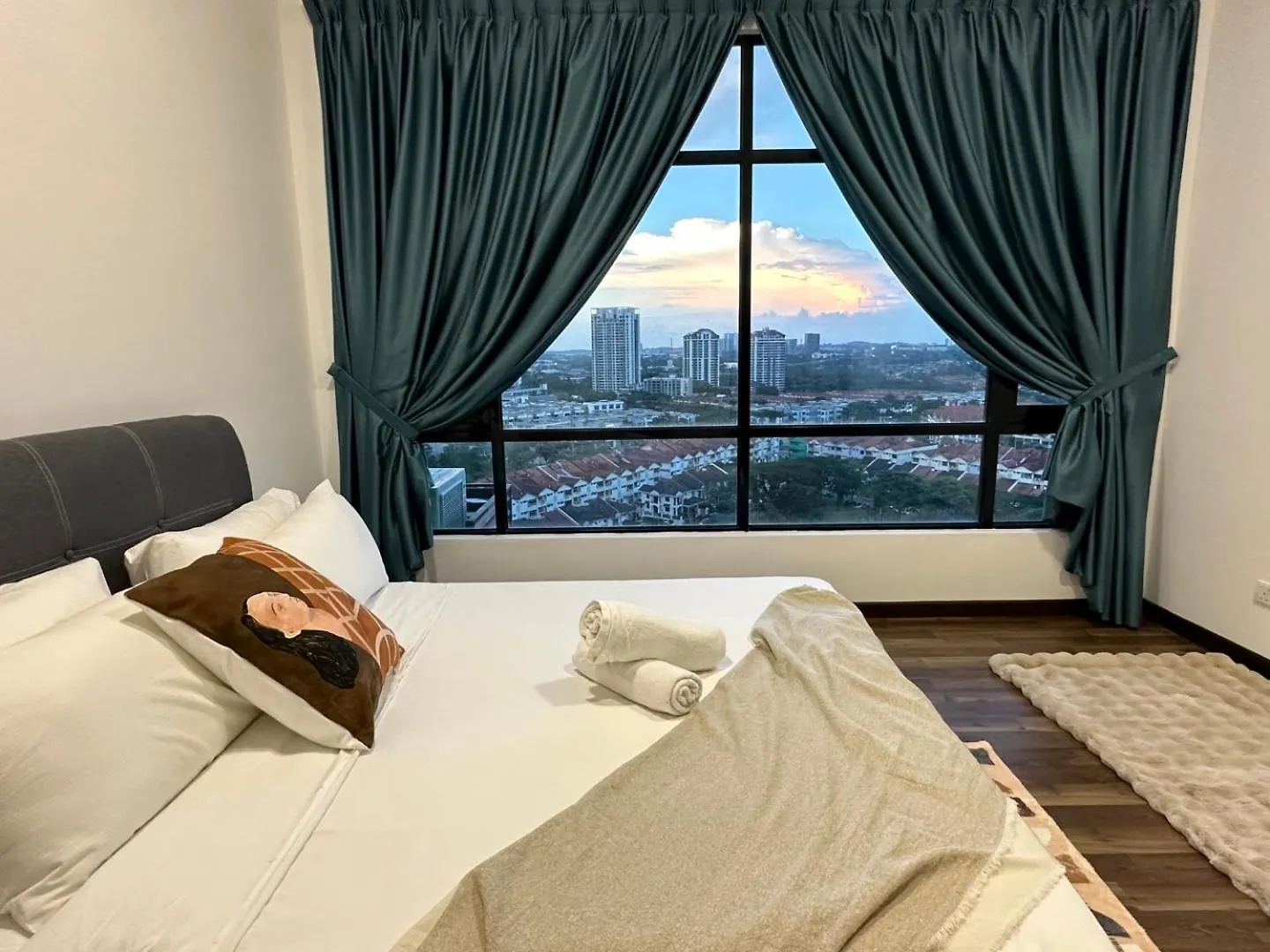 Apartment Molek Regency Johor Bahru By Jc Home