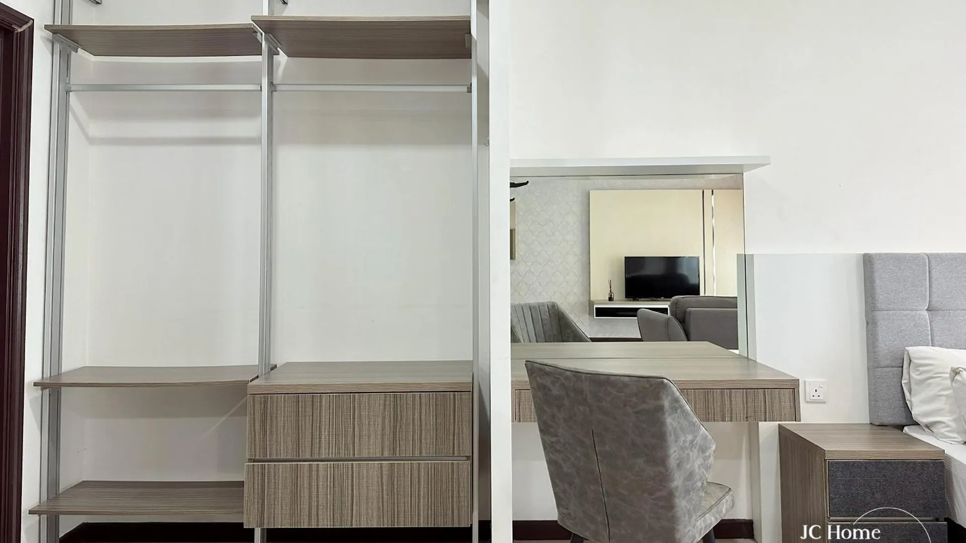 Apartment Molek Regency Johor Bahru By Jc Home